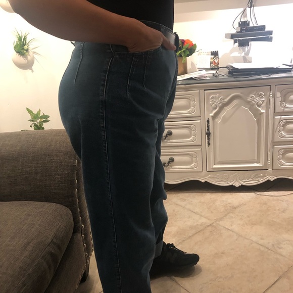 BRITTANIA high waist jeans. - Picture 4 of 5